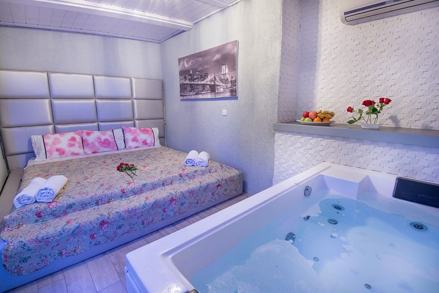 ים של אהבה ים של אהבה