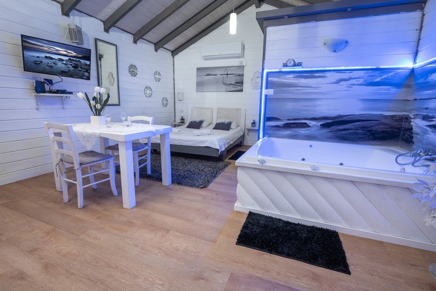 בקתות משפחתיות בקתות משפחתיות