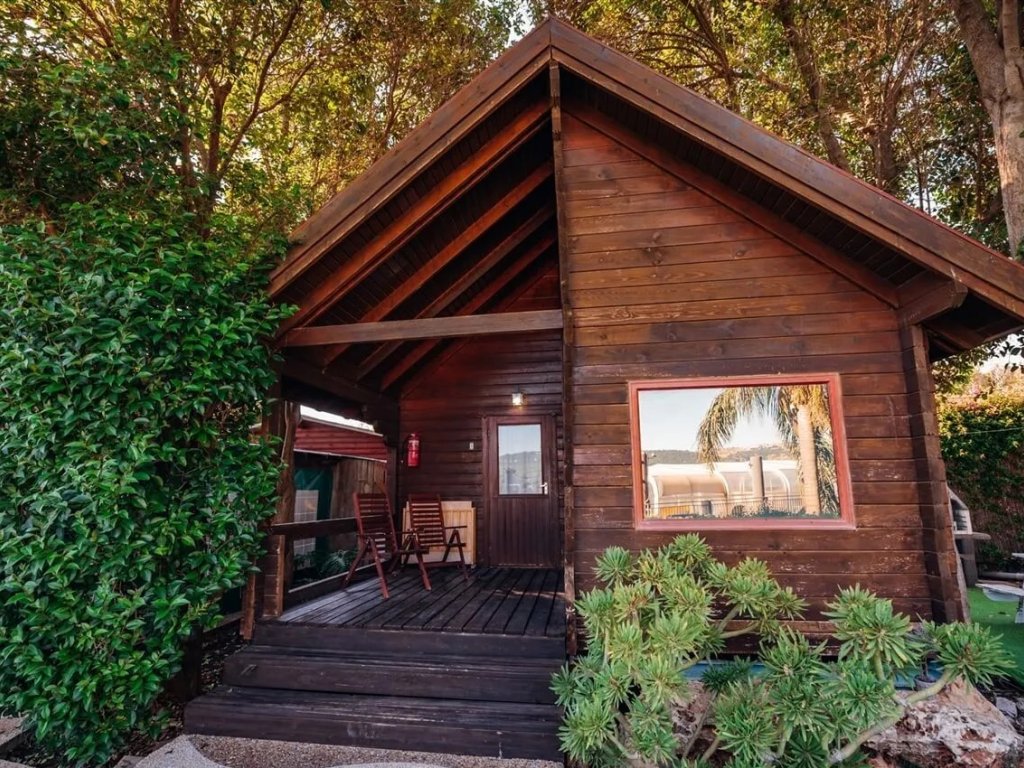 בקתה משפחתית