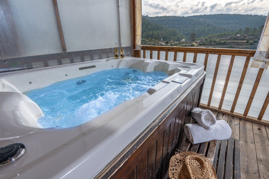 עיינות ספיר