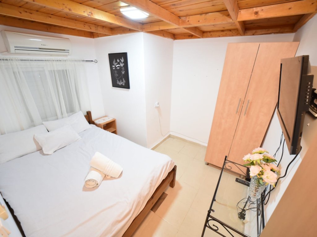 נוף גלילי בקתה זוגית נוף גלילי בקתה זוגית