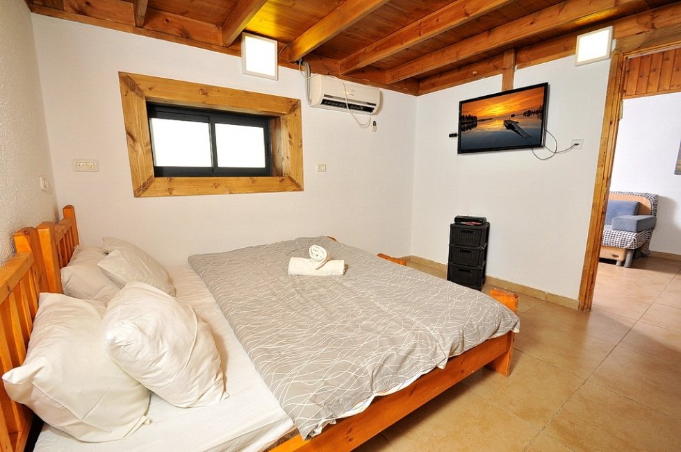 צימר בקתות עלי הגפן