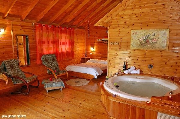 בקתות עץ בקתות עץ