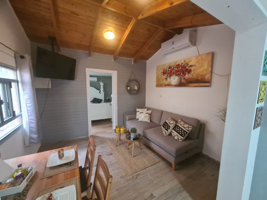 צימר מגע ורד