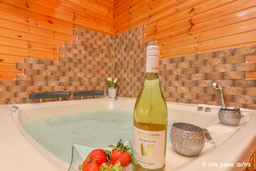 סוויטת הדר שתיים