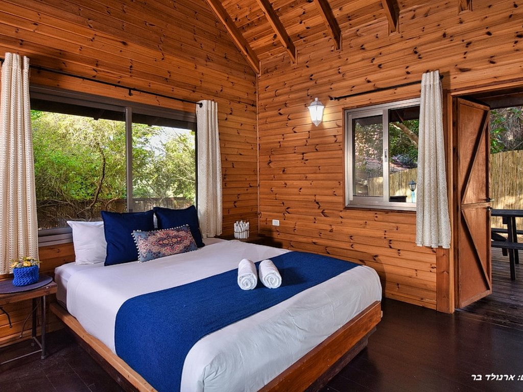 בקתות גלריה