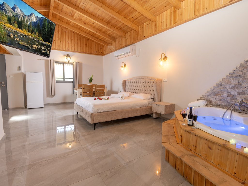 פנינת האושר