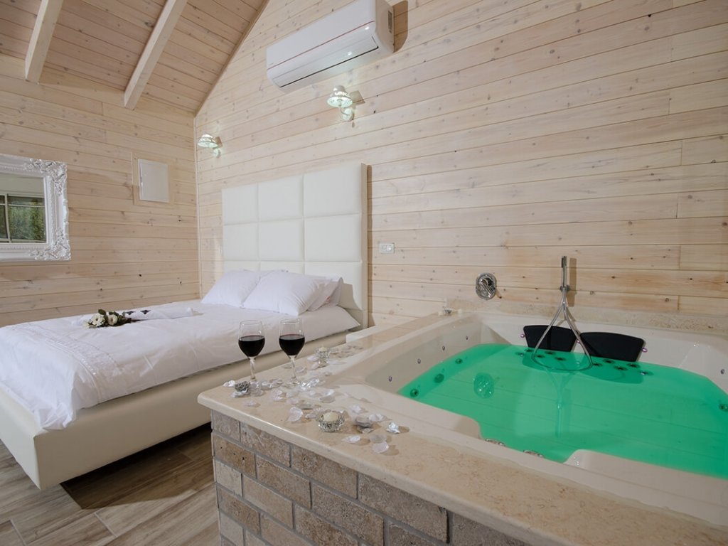 בקתות משפחתיות בקתות משפחתיות