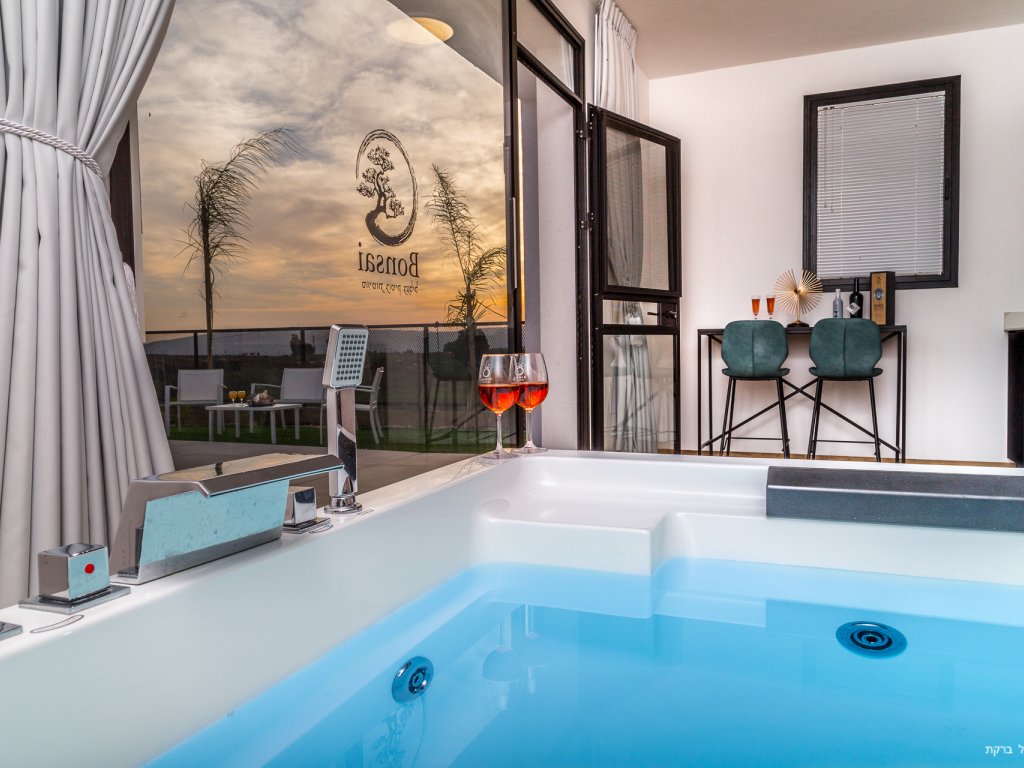 סוויטות בונסאי