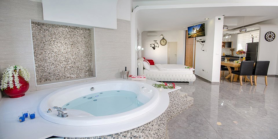 וילה אחוזה בשמורה